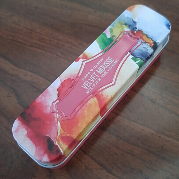 Hard Candy Other - Hard Candy Velvet Mousse lip color